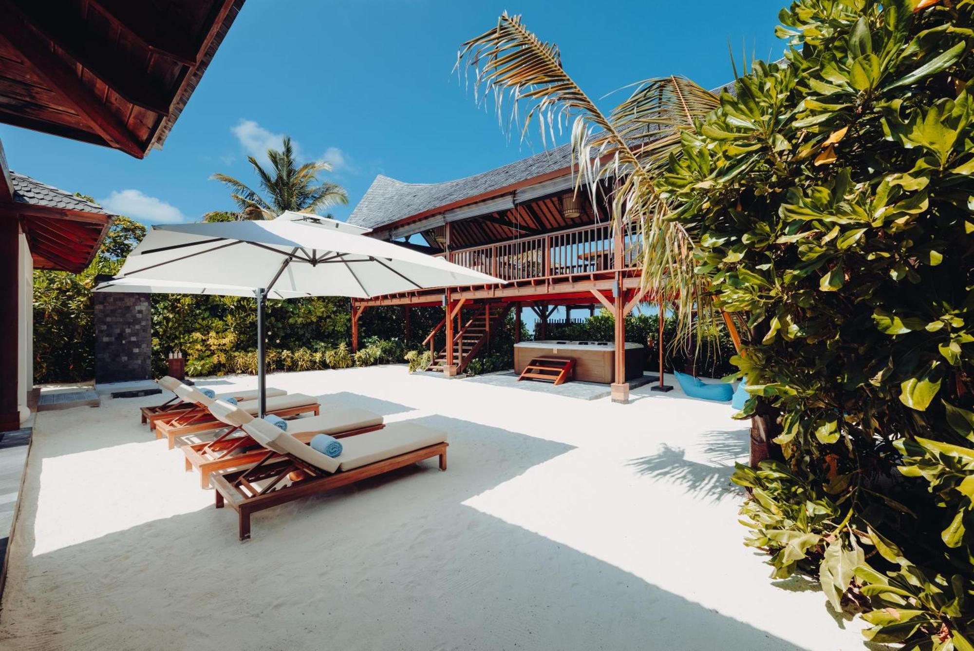 Kuredhivaru Resort And Spa - Maldives Esterno foto